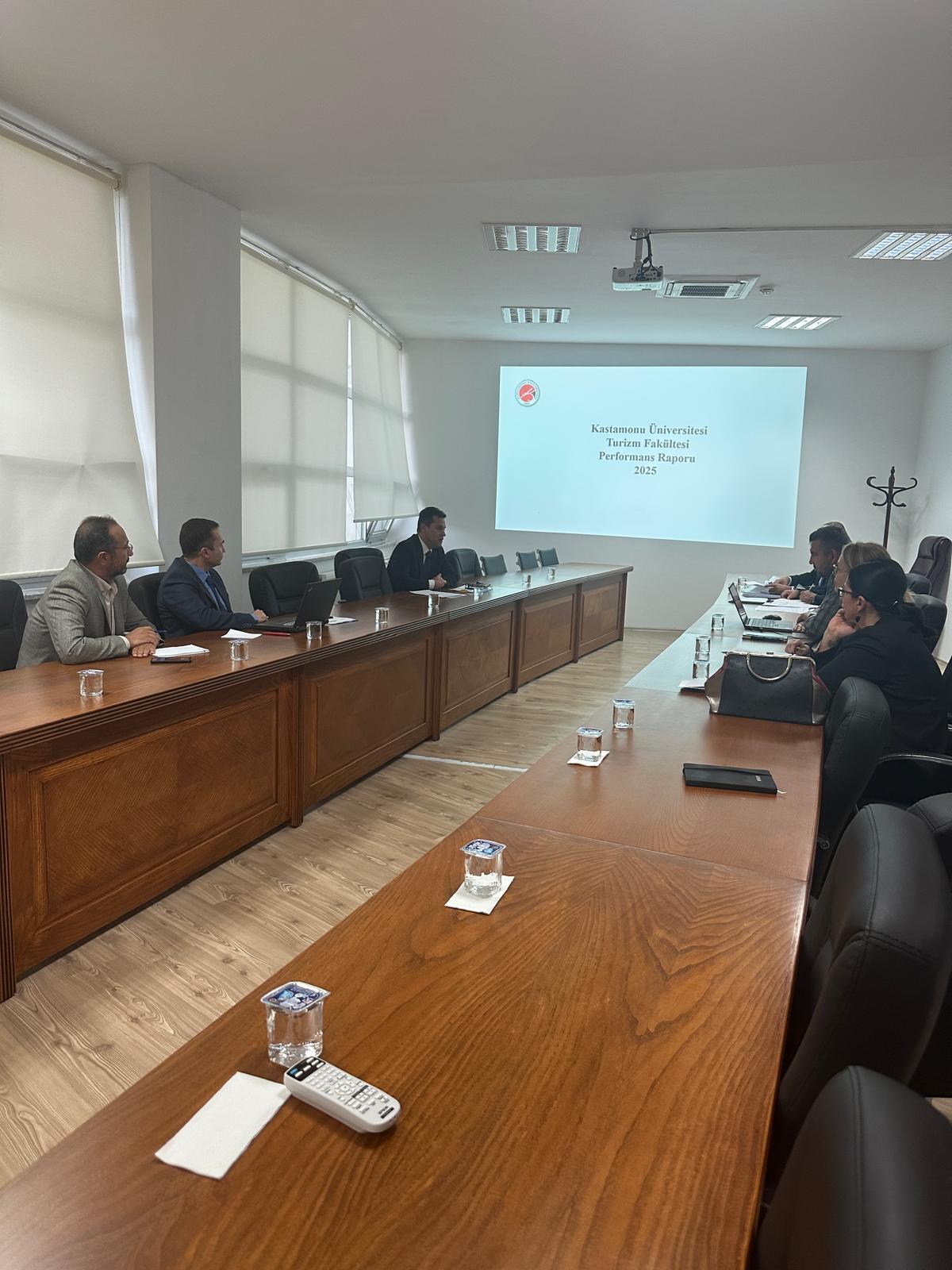 Turizm Fakültesi Akademik Performans Değerlendirme Toplantısı